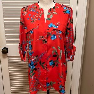 151. Calvin Klein Floral Print Roll Tab Sleeves Blouse in Vibrant Red, Size Med